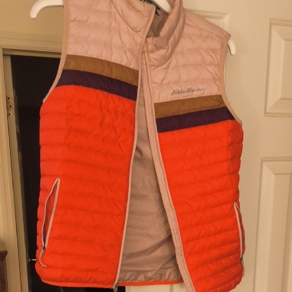 Tan Quilted Puffer Jacket with Stand-Up Collar - Picture 3 of 3